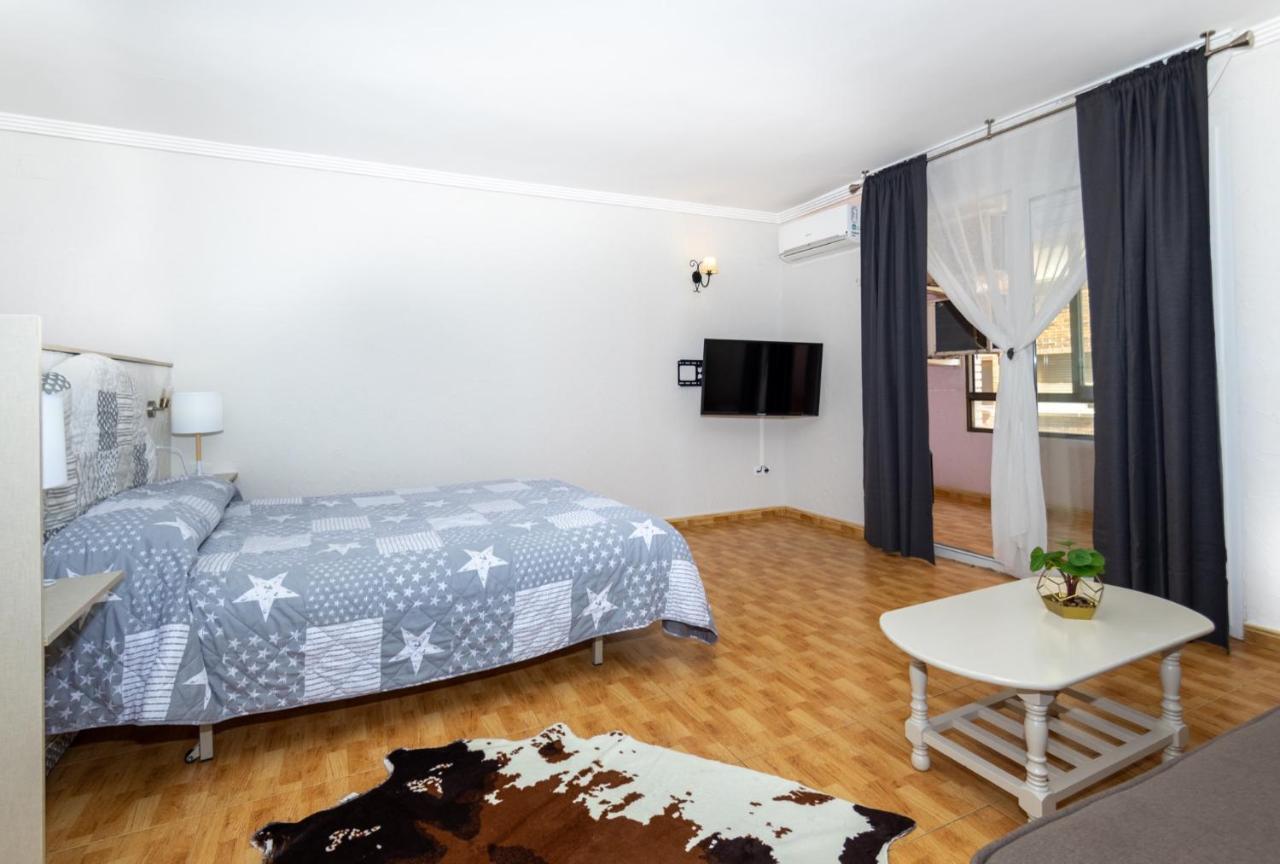 Unique Apartahotel 4-1 Torrevieja Buitenkant foto