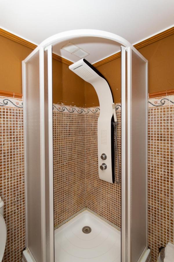 Unique Apartahotel 4-1 Torrevieja Buitenkant foto