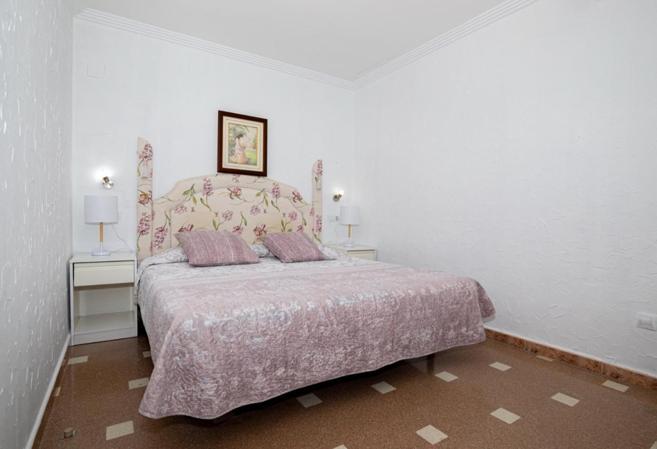 Unique Apartahotel 4-1 Torrevieja Buitenkant foto
